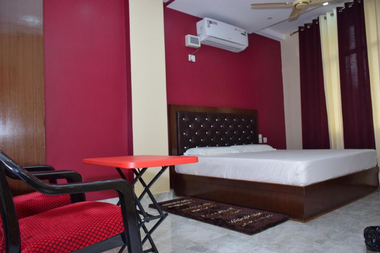 Hotel Sky Bule & Restaurant Khas Nagrota Bagian luar foto