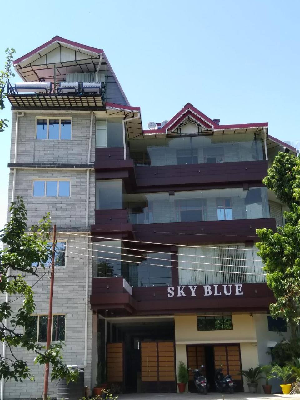 Hotel Sky Bule & Restaurant Khas Nagrota Bagian luar foto