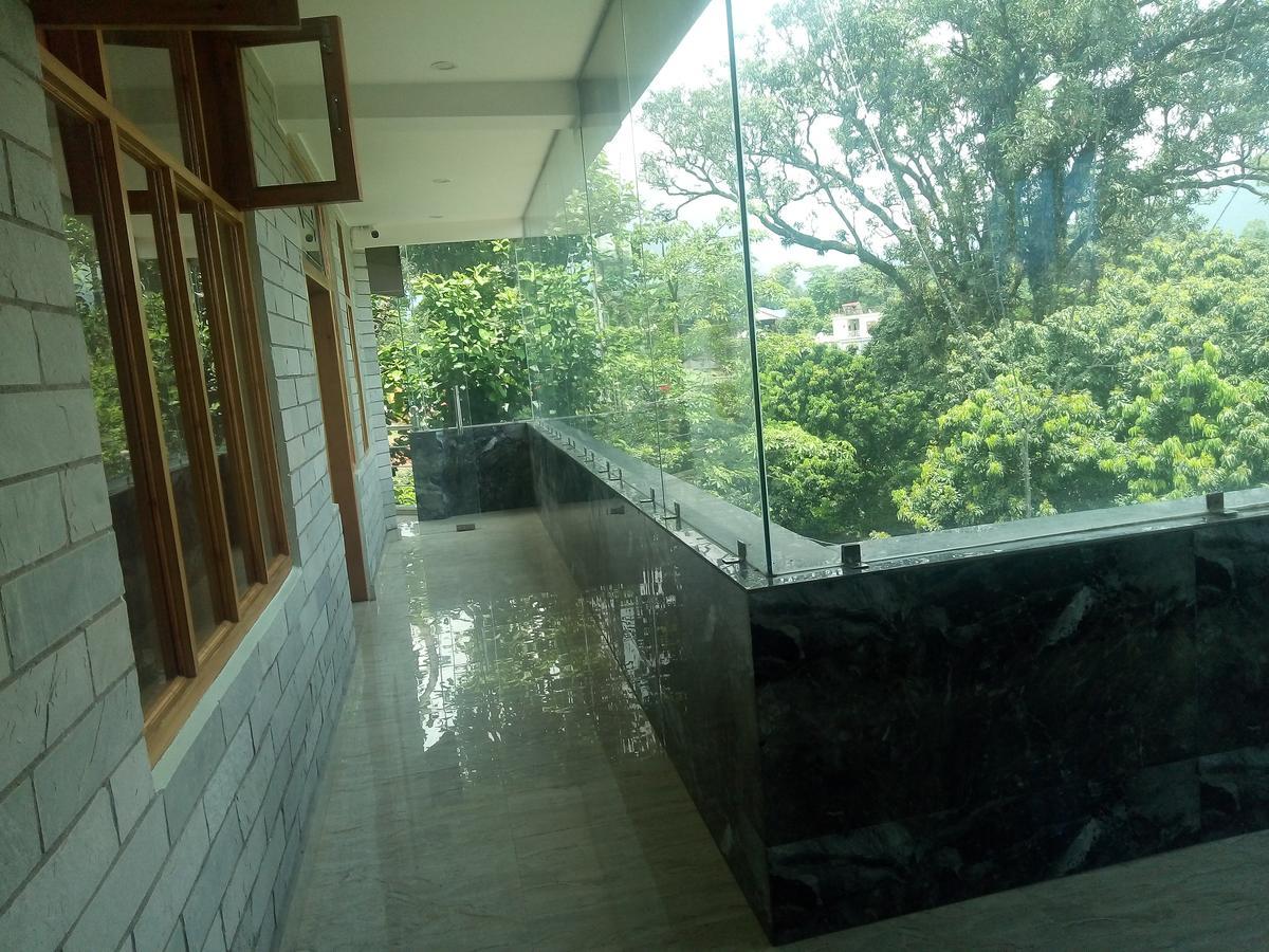 Hotel Sky Bule & Restaurant Khas Nagrota Bagian luar foto